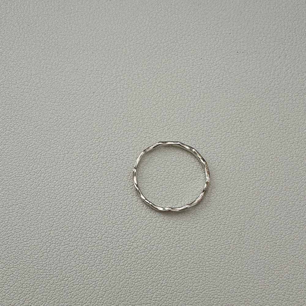 Spanish Sterling Silver Wavy Ring Size 7 - Picture 2 of 3